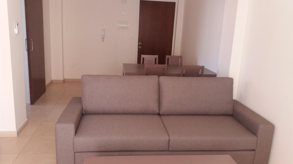 Apartament 202 Mandritis Court Larnaca Zewnętrze zdjęcie